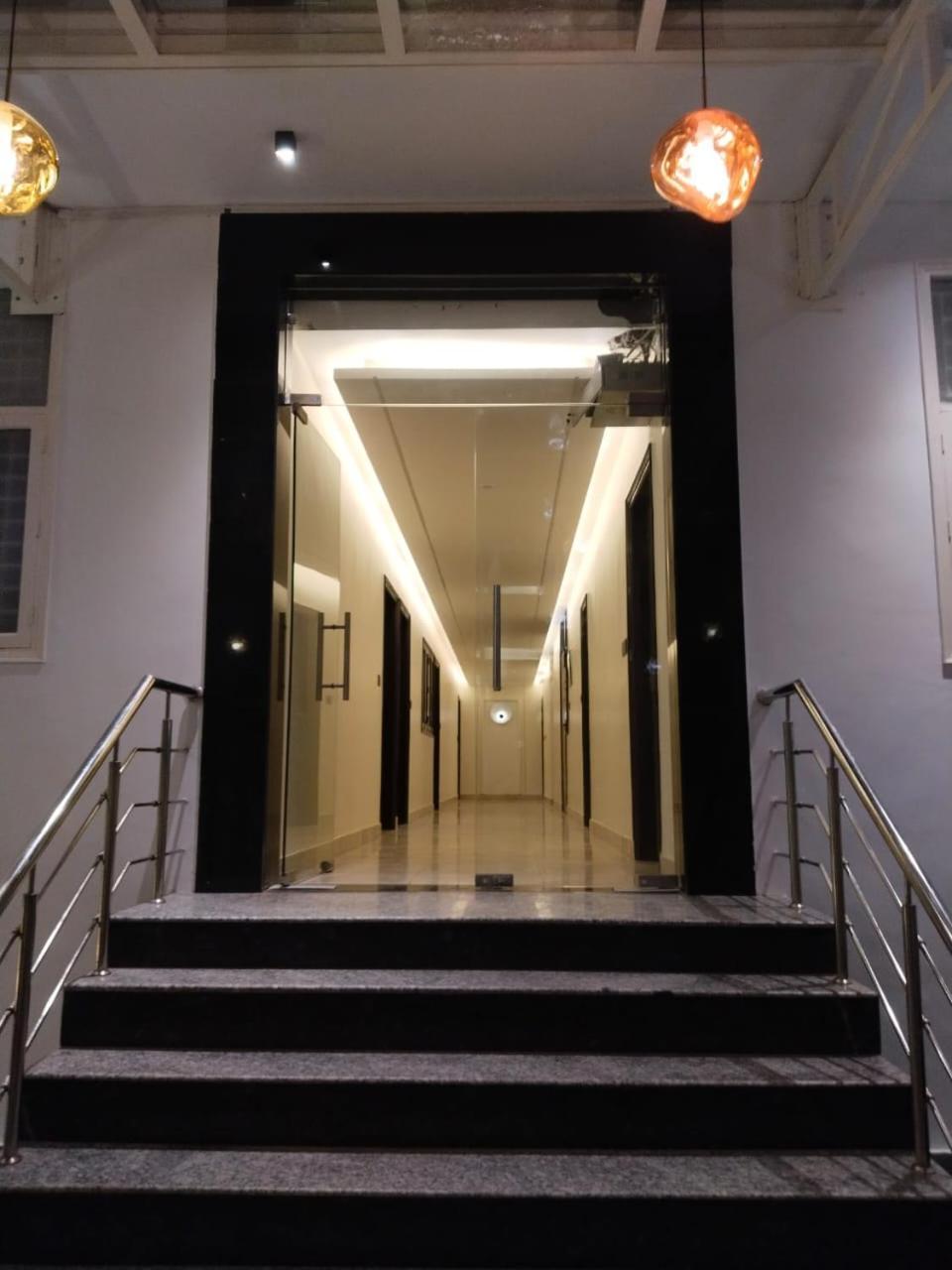 Hotel The Glass House Greater Noida Exterior photo